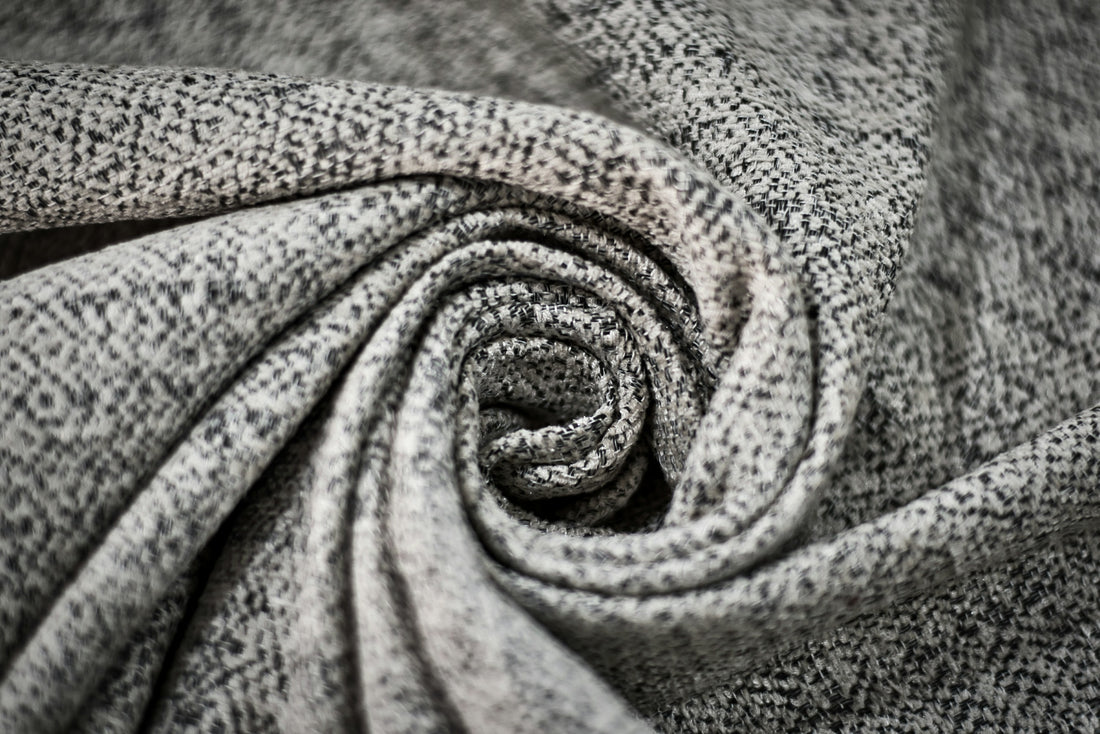 Activewear Fabric Guide: How to Choose the Best Material for Leggings, Rash Guards & Performance Wear