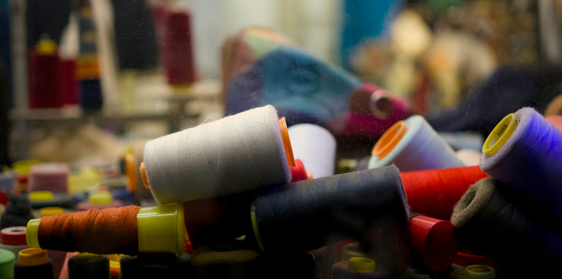 Fabric Buying Calendar: When to Stock Up on Jersey, French Terry & Spandex for Peak Season
